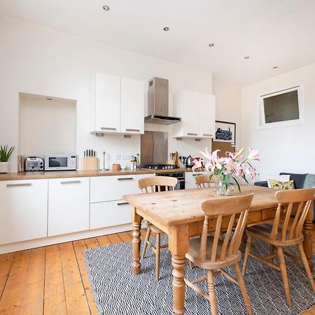 Tasteful 1-Bedroom Apartment Near Edinburgh Meadows 외부 사진