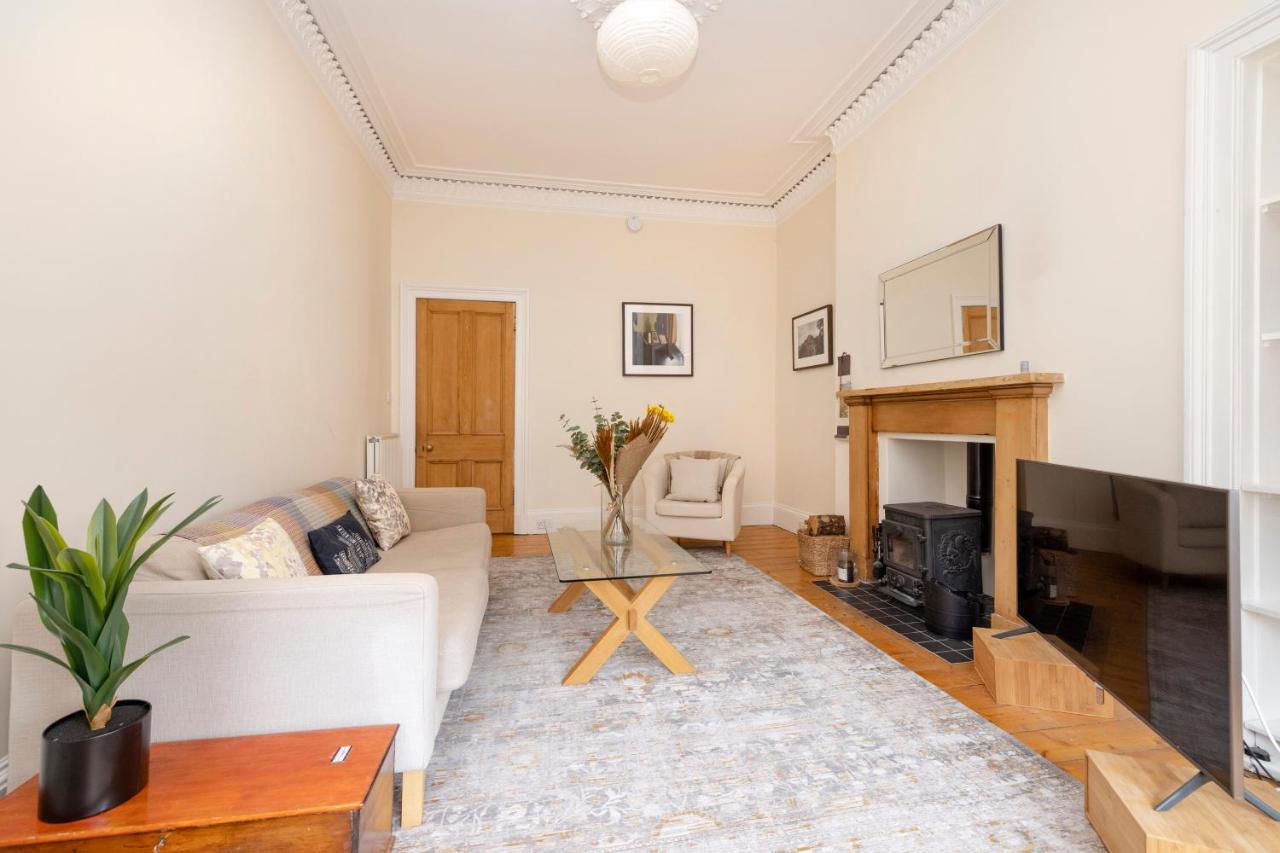 Tasteful 1-Bedroom Apartment Near Edinburgh Meadows 외부 사진