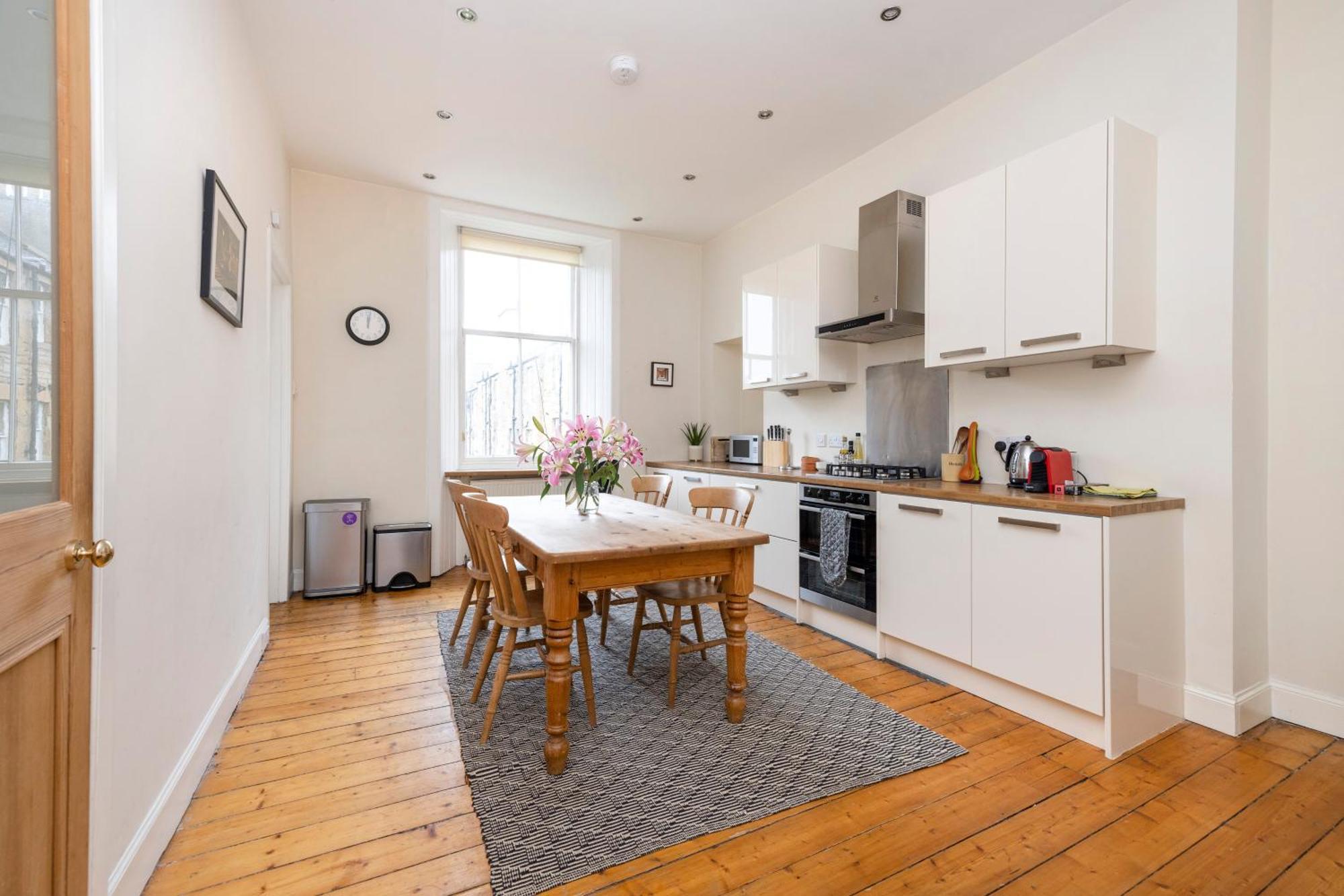 Tasteful 1-Bedroom Apartment Near Edinburgh Meadows 외부 사진